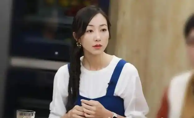 实际上家世显赫的4位女星,个个根正苗红没人敢惹|柯蓝|朱珠|娱乐圈|红