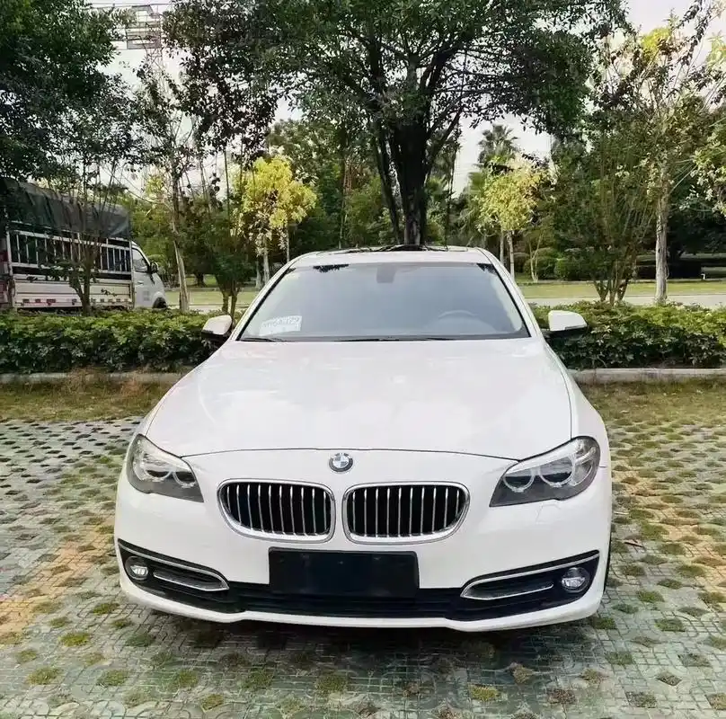 bmw5系.0714款14年宝马525li豪华设计套装,自动 - 抖音