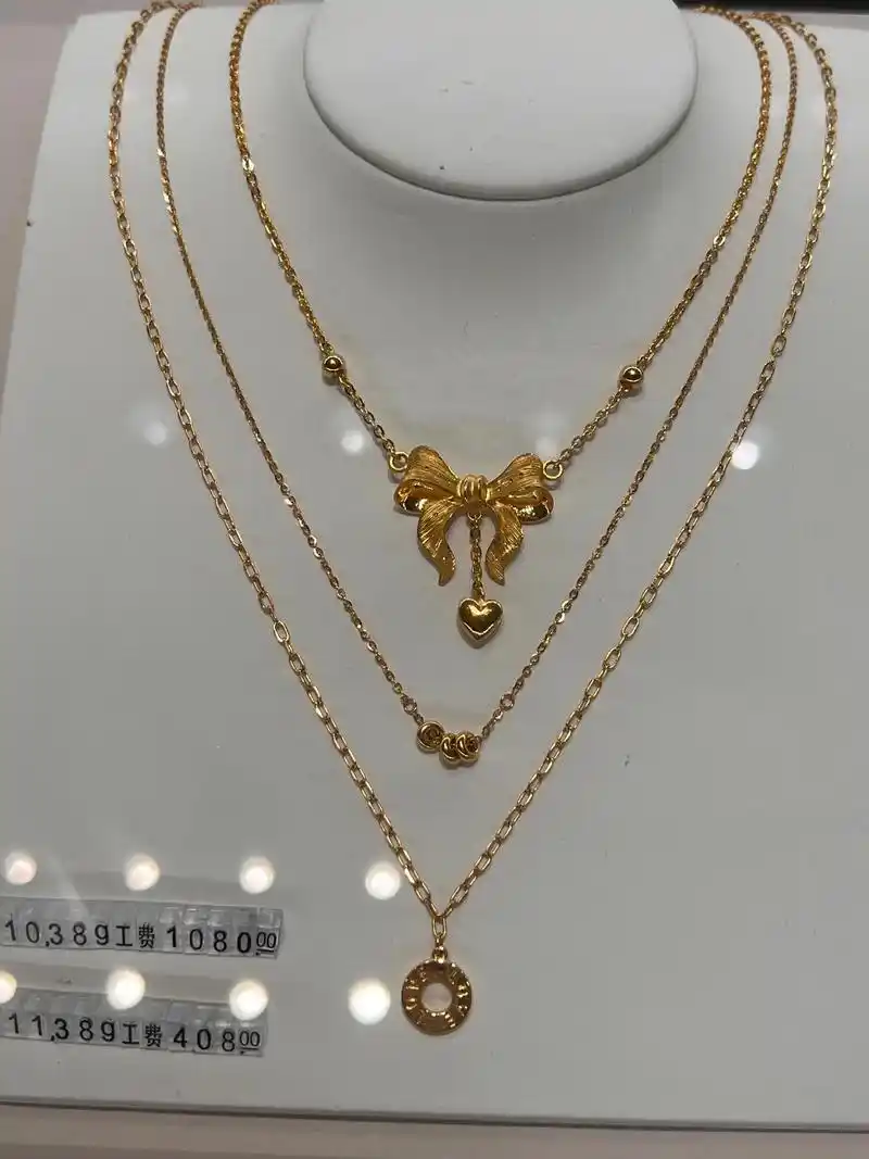 今天来一波周大福的网红款黄金项链,都是按克卖 - 抖音