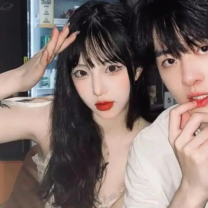 头像#情侣头像#情头 成年人该有的头像 - 抖音