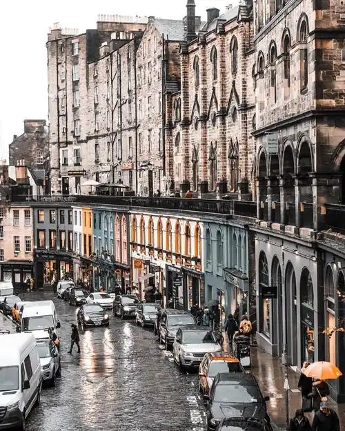 漫步在英国街道.ins:iangblack