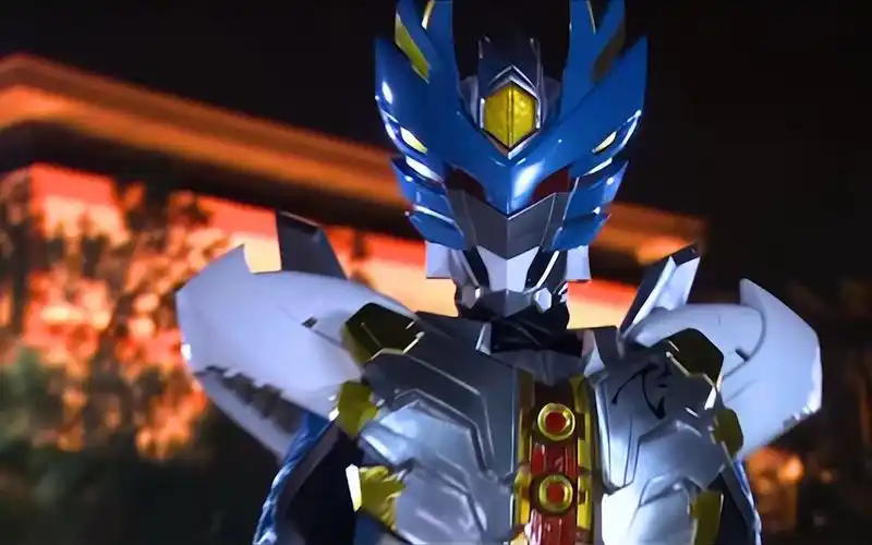 铠甲勇士刑天:小飞首次升级疾电飞影,小天领悟武器火刑掌!