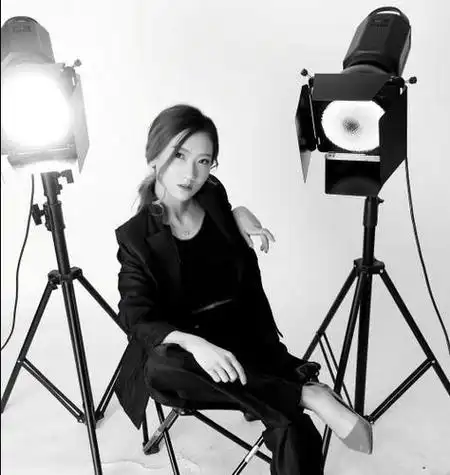 抖音张茜是谁 网红歌手张茜个人资料年龄多大了