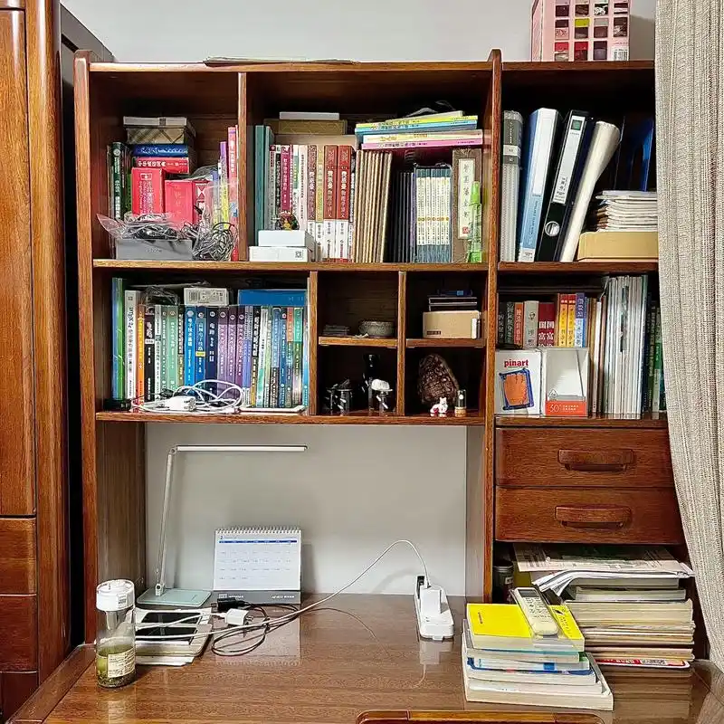 博士的书桌 看的每一本书都算数98 #我的桌面 #博士日常 #学霸男友