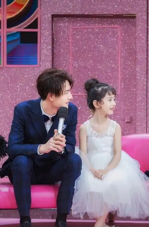 王一博裴佳欣对手戏