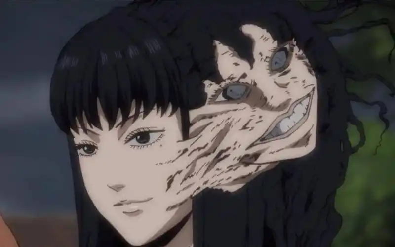 娜诺其人没有家庭背景,没有凡人的生理欲望,全季中