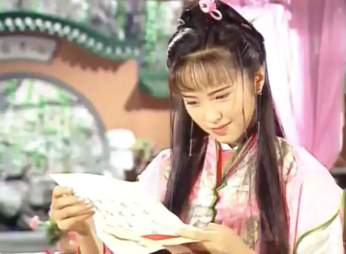 乞丐皇帝有五美马皇后成了打酱油的明霞郡主再爱也会放手