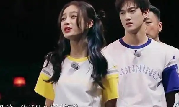 原创奔跑吧宋雨琦实力圈粉杨颖浓妆上阵颜值不抗打又想抢风头