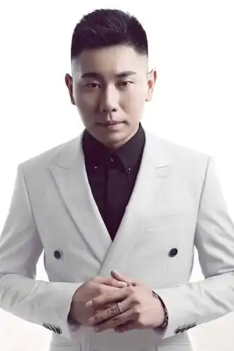 2021年歌手金久哲《嗑儿》在抖音爆火,引发年轻人跟拍风潮_歌曲