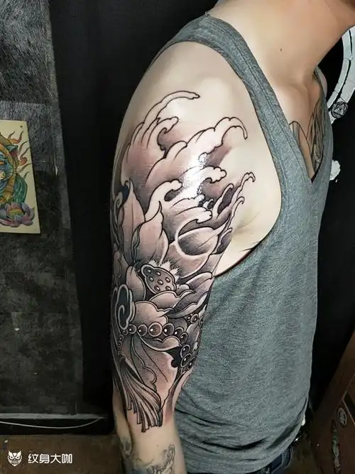 荷花_纹身图案手稿图片_刺尊的纹身作品集