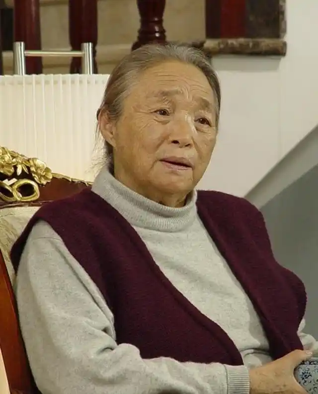 因肝脑病去世的老演员柏青!你还记得她吗?