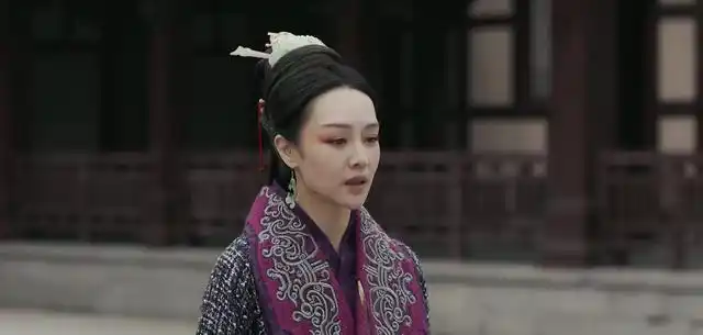 楚国公主(芈华)应该与父亲昌平君一起谋反,以公子扶