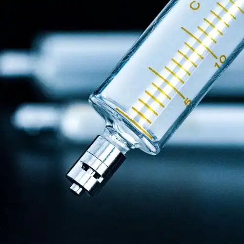 玻璃注射器鲁尔锁紧头玻璃注射器铜头注射器加厚全玻璃注射器