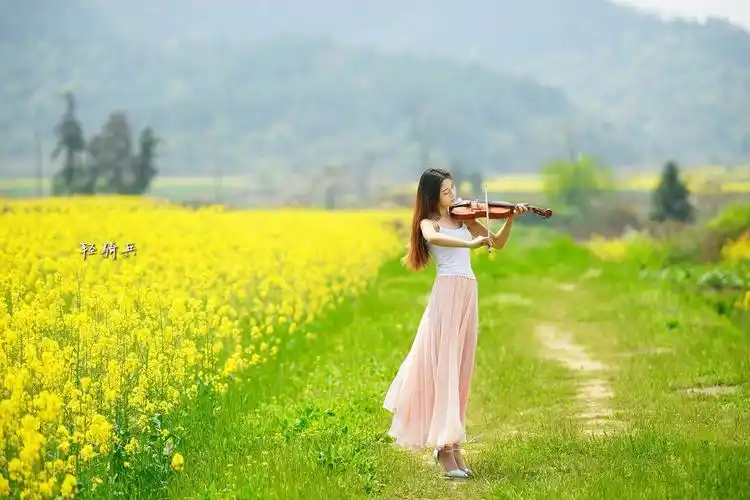 永修凤凰山桃花园人像之二——轻骑兵摄影