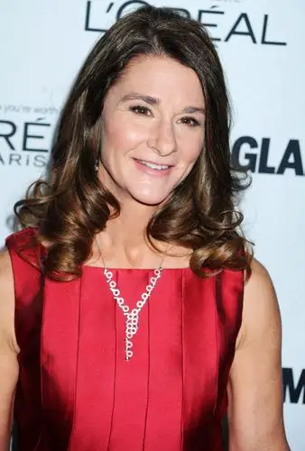 p>梅琳达·盖茨( b>melinda gates /b>,1964年8月15日~),毕业于 a