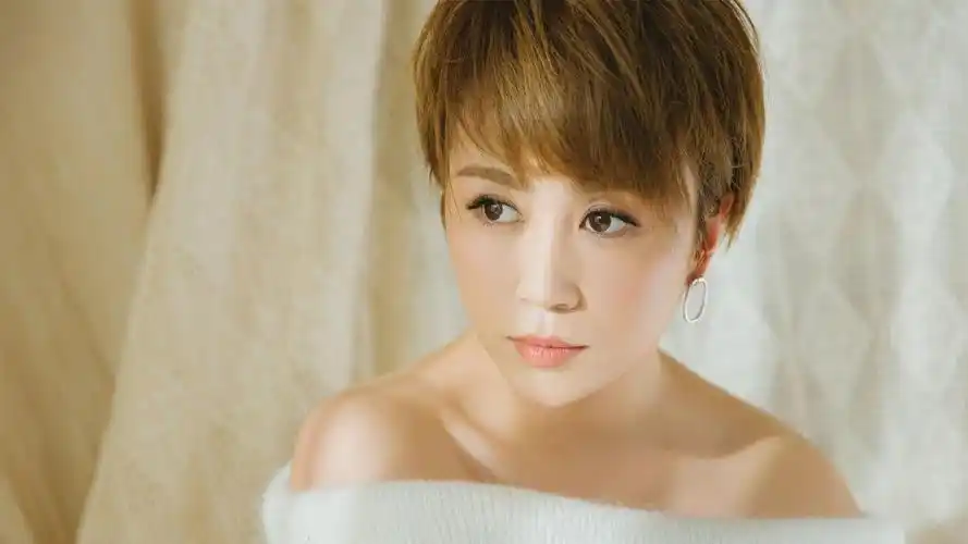 马丽婚姻大揭秘:勇敢追求幸福 马丽选择90后作为终身伴侣,打破年龄