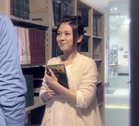 data-lemmaid="5788267">爱情是从告白开始的 /a>》中的人物,由卓文萱