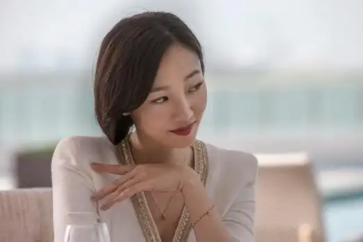 新闻  搜狐娱乐讯 定于19日全国上档的贺岁电影《私人订制》,将在今天