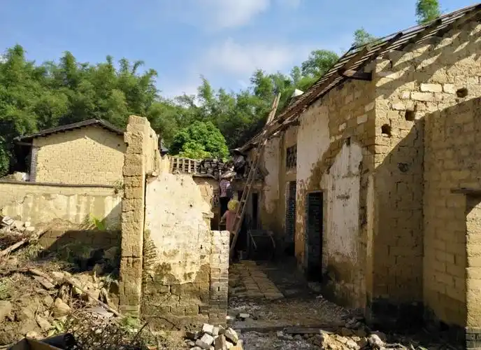 肇庆这个旧乡村大变脸乡贤村民自筹百万元建设新农村新风貌