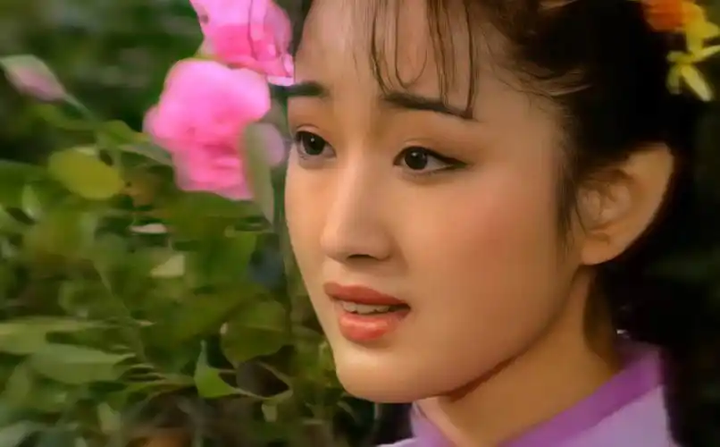 90年代最火的"甜歌皇后",49岁的她在《姐姐》重获热度|姐姐|杨钰莹|甜