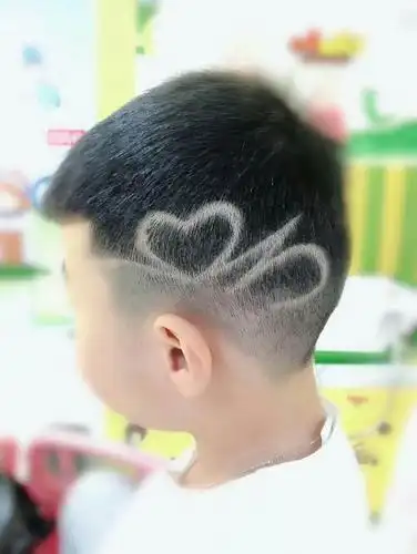 儿童专业理发乐园开业啦!