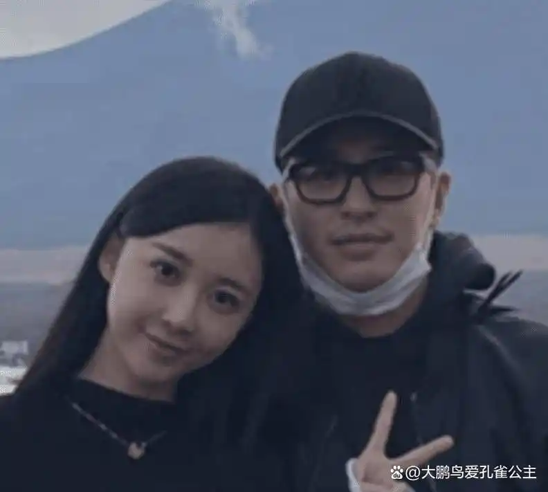 潘玮柏发文官宣结婚喜讯,新娘却不是吴昕,粉丝看后意难平