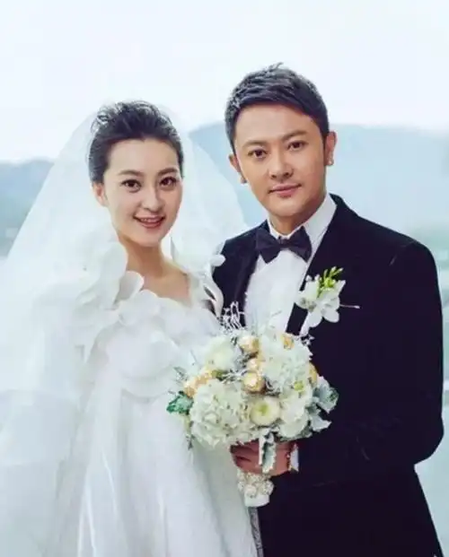 曾经的当红小生,事业"毁"在两个女人手里,妻子只有脸是真的|杜淳|印小