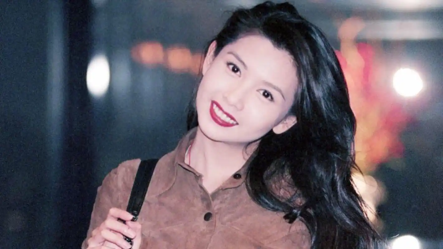 ""那你有邱淑贞么",尔导不愧是尔导,年轻的时候就如此敢讲.