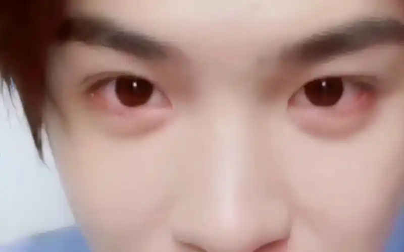 黄明昊私下里真的好像小宝宝啊,怪不得杨幂老叫黄明昊小宝贝96(昨晚