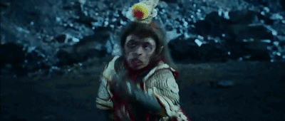 经过千辛万苦玄奘终于找到孙悟空,段小姐又再次出现并交给玄奘一件