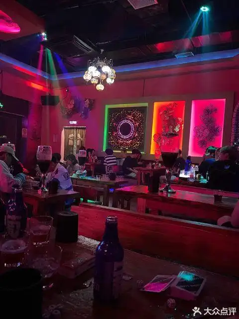 分类:餐馆;餐饮;酒吧;清吧电话:星级:评论数:114评论(怎么样,怎样,好