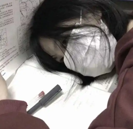 女生头像真人口罩女头挡脸