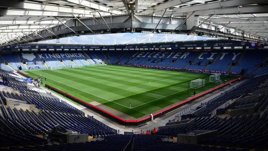 为什么英超的球场看起来很小(英超联赛20座球场巡礼)