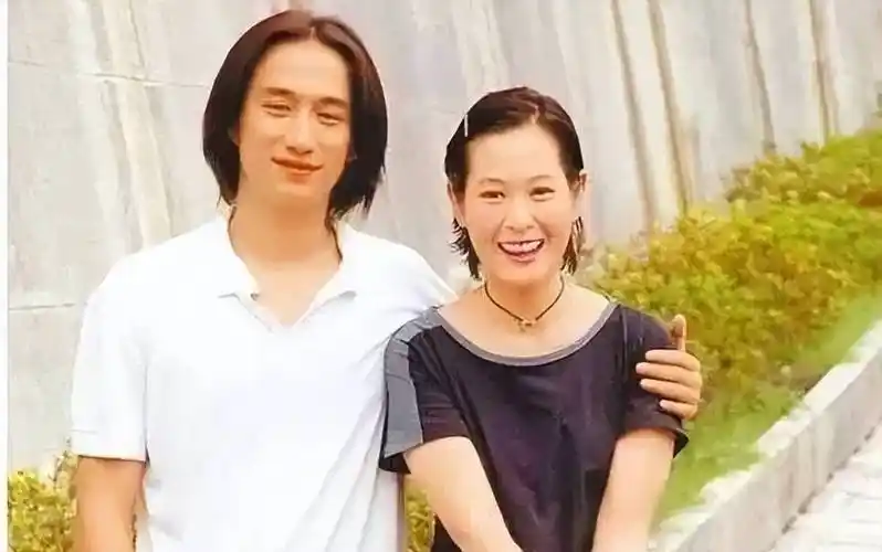 孙莉_刘若英_文艺