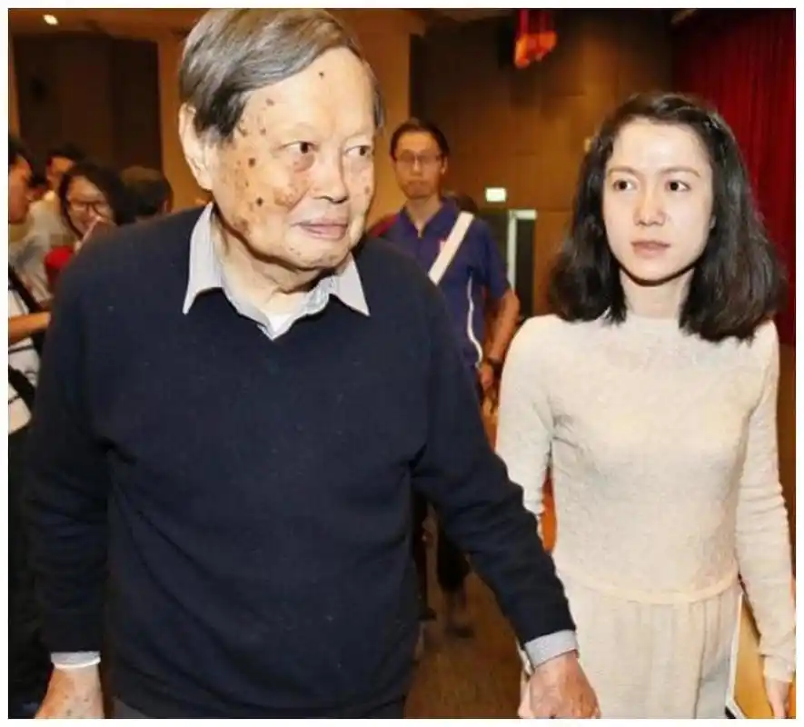 翁帆个人资料翁帆前夫的现状