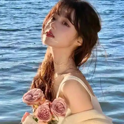 真人头像|75从不在生活的剧本里跑龙套