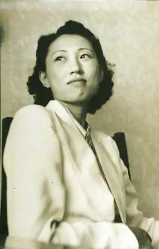 张学良的最爱:赵四小姐三张艺术照首次公开