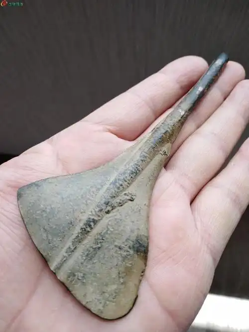 很古老的青铜勺