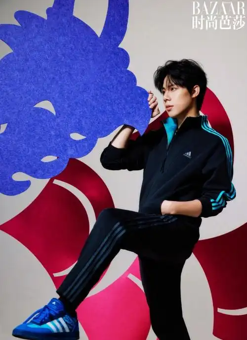 生于庚辰龙年的@周奇2000,是稚气跳脱的"方一凡"