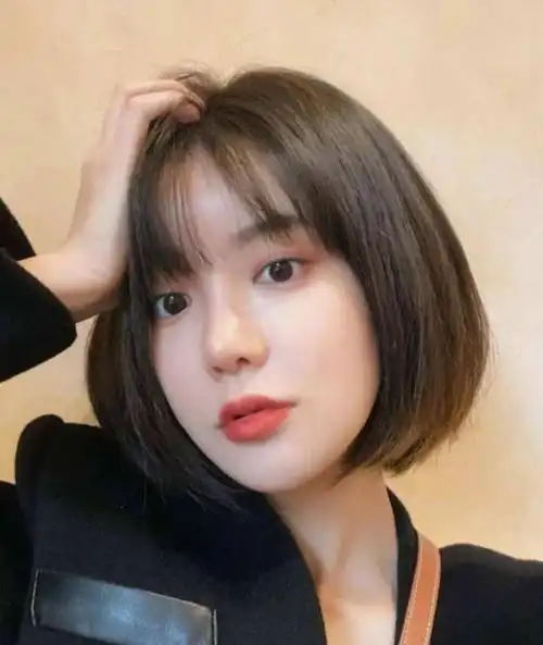 2022最洋气的减龄短发,清爽减龄的的短发