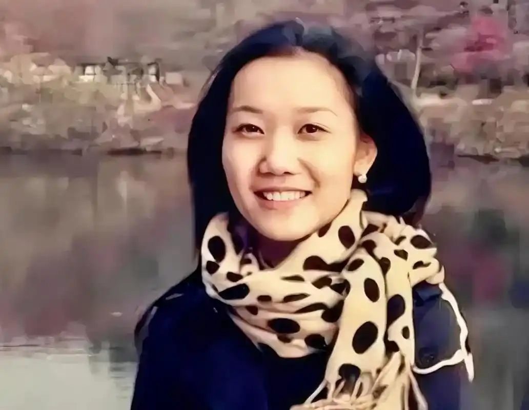 马云老婆的正脸照被曝光,气质比奶茶妹妹还高级,难怪马云很专情  马云