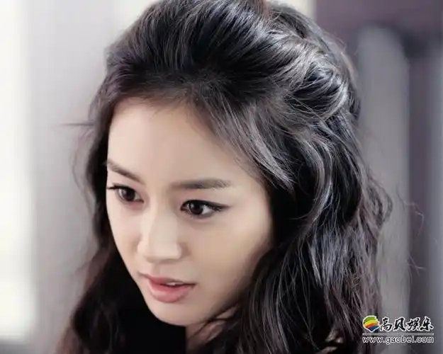 当时场面一度尴尬,金泰希帅气回应:「我不太在乎,比起消瘦,我个人