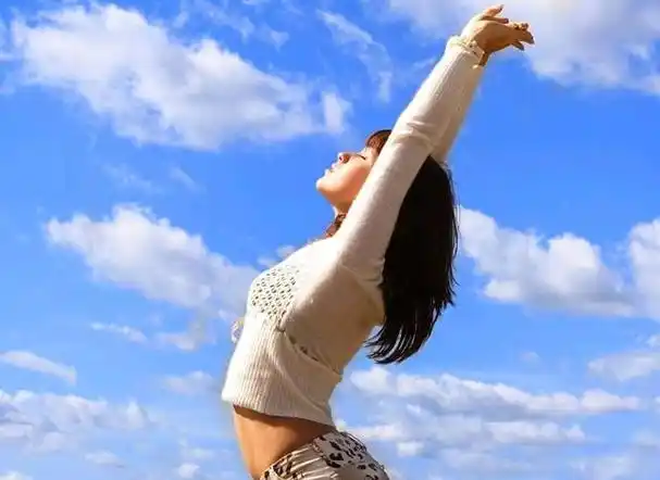 什么是一个女人的最高境界?漂亮,自信,知性还是其他