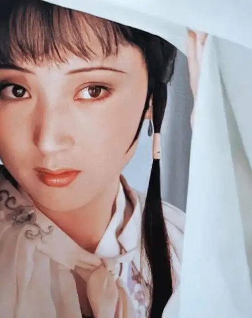 真是"林黛玉"的最佳人选!她的清纯和性感并存,真是让人惊艳.