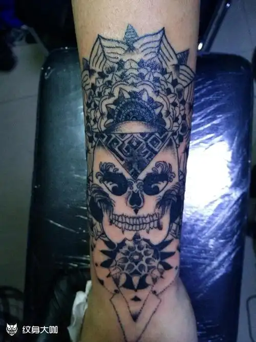 手腕骷髅_纹身图案手稿图片_d尊的纹身作品集