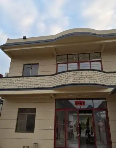 农村房子外墙还在刷白墙?你离别墅差一道外墙装修