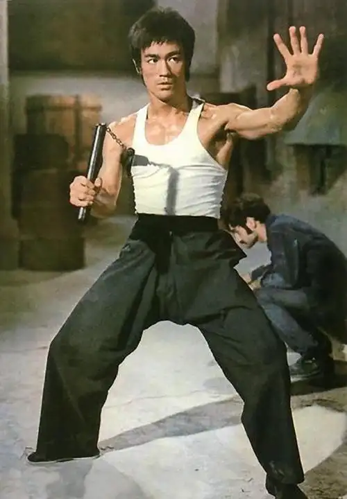 1973年8月29日,一部名为《龙争虎斗》的电影在美国洛杉矶好莱坞中国大