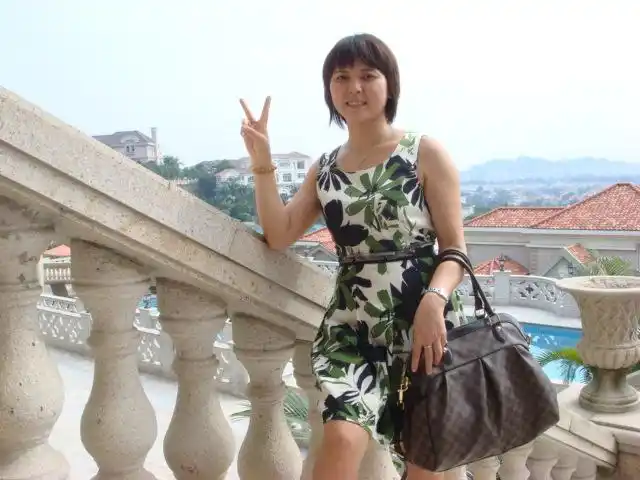 april资料照片_广东东莞征婚交友_珍爱网