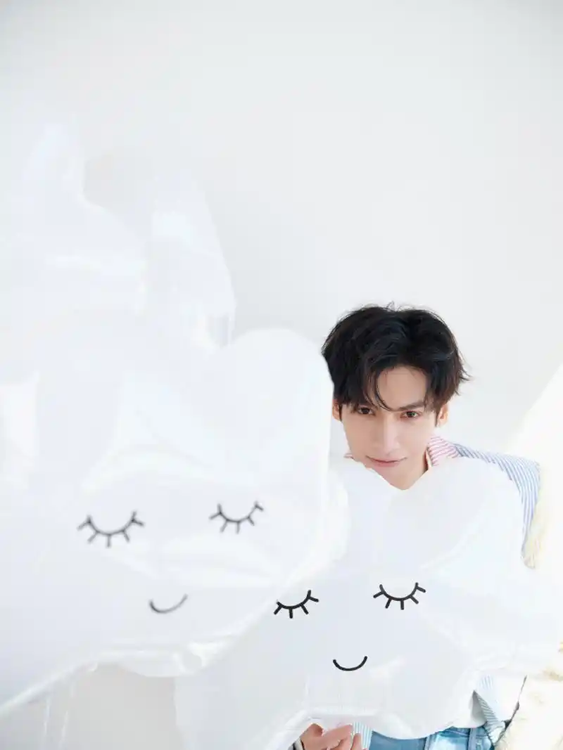 星闻#  梦想是你坚定的方向,热爱是你前行的引擎