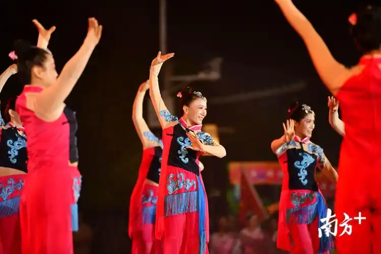 多图|广东省广场舞展演活动落下帷幕,高清大图回顾精彩现场